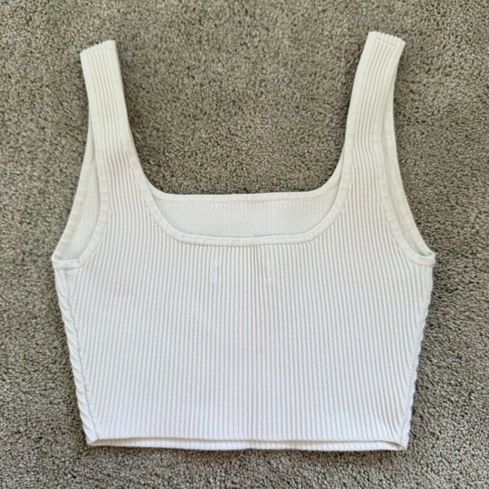 Babaton White Ribbed Tank Top - Picture 2 of 4